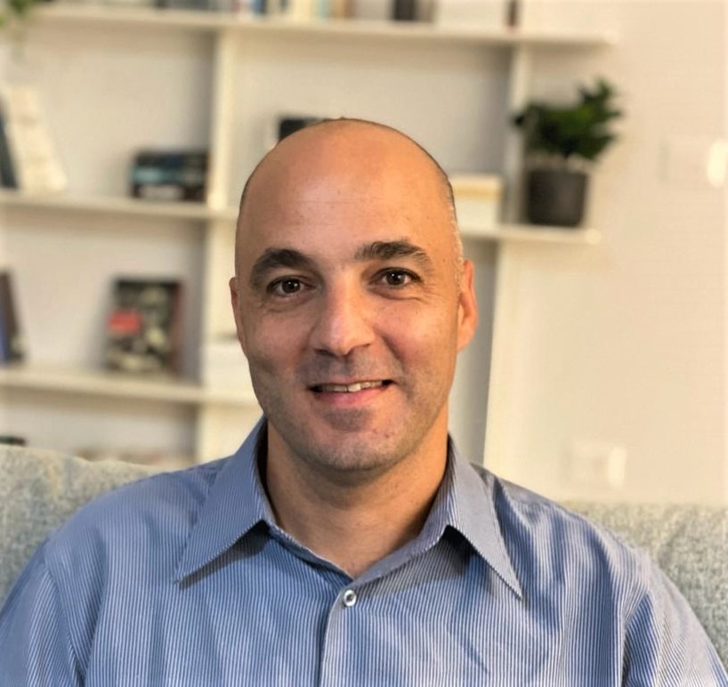 Menny Shalom