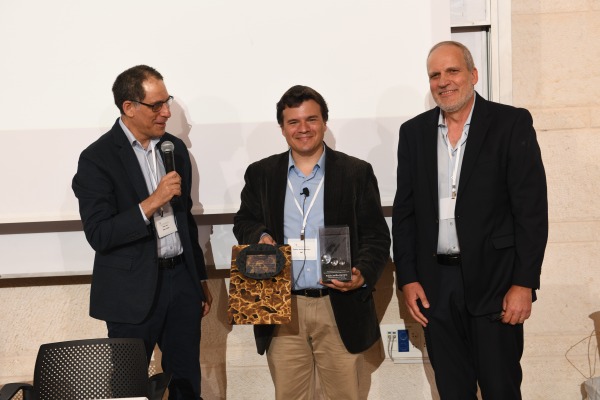 Prof. Jarillo-Herrero