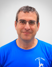 nadav k